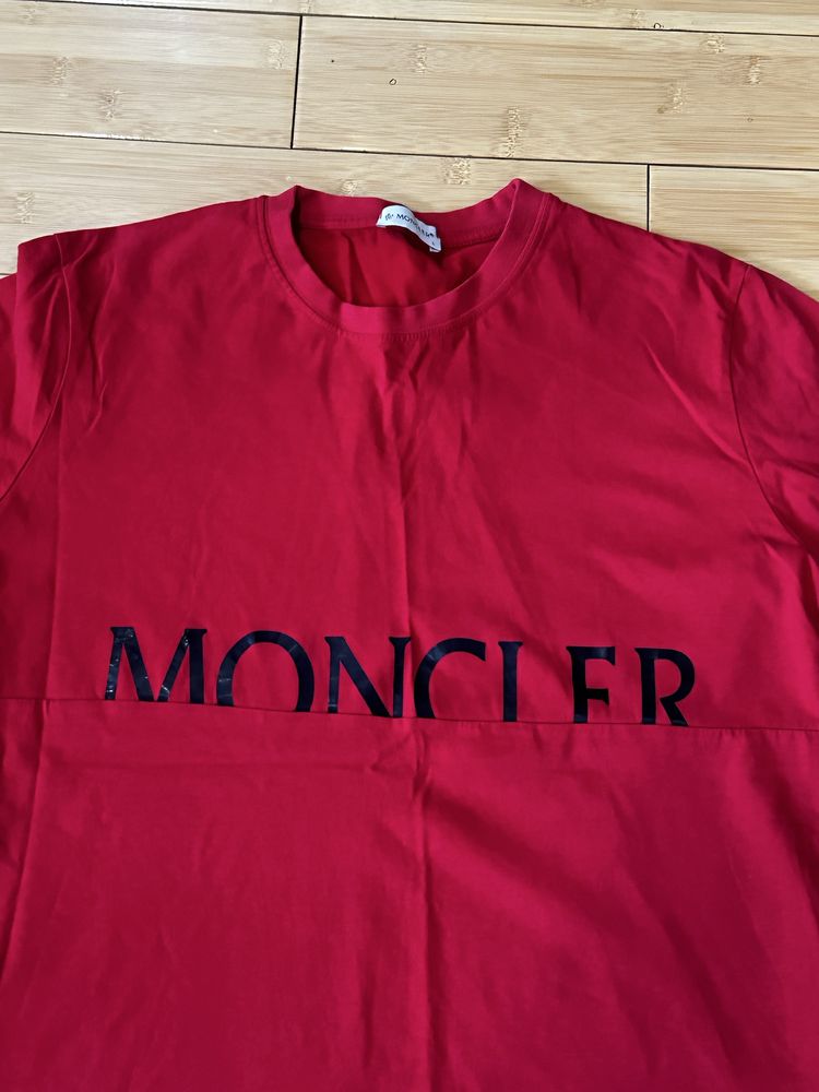 Маркови тениски Moncler Dsquared Balenciaga Boss Armani Guess