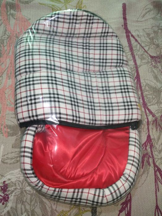 Papucel pentru pisici, 58x37x10 cm , multicolor, 1 buc