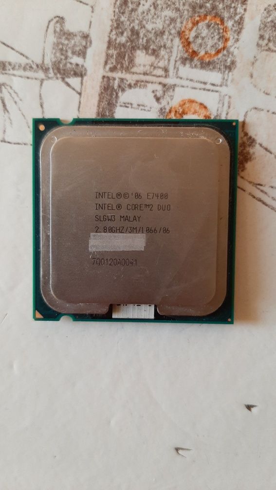 Продам процессор Intel Core 2 Duo