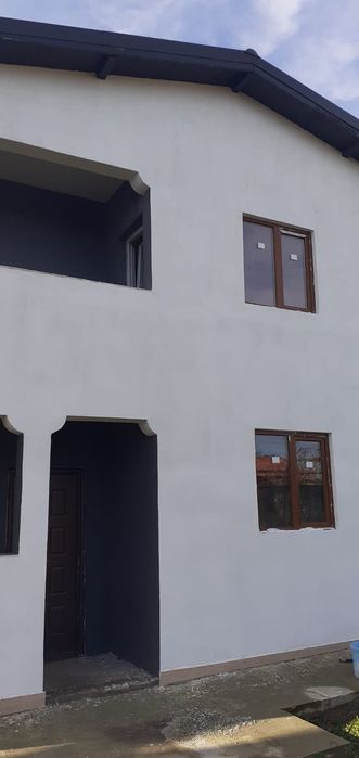 Vila de vanzare in Remus