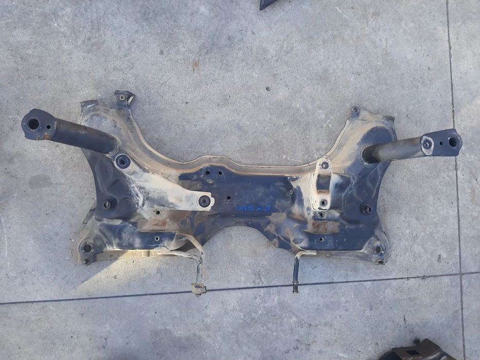 jug cadru motor 1.9 d multijet  fiat sedici 189