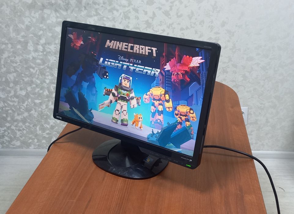 Led Широкоформатный мониторы 19 дюймов