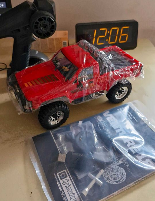 RC Hpi Venture18 FLUX Toyota Brushless 1:18 + 2 set linkuri metalice