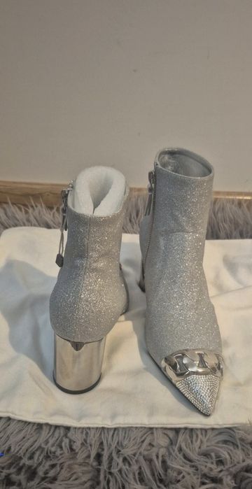 Casadei luxury boots – glitter silver, metal tip, size 35, n
