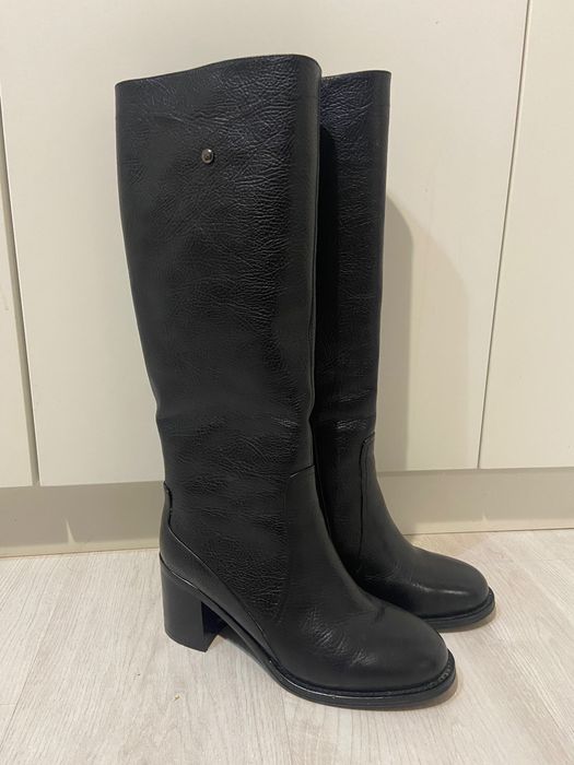 Зимние сапоги женские