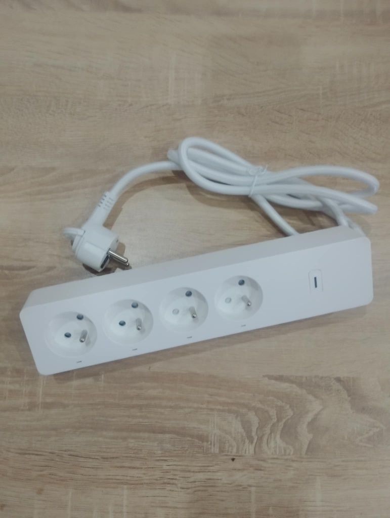 Lsc smart connect power strip