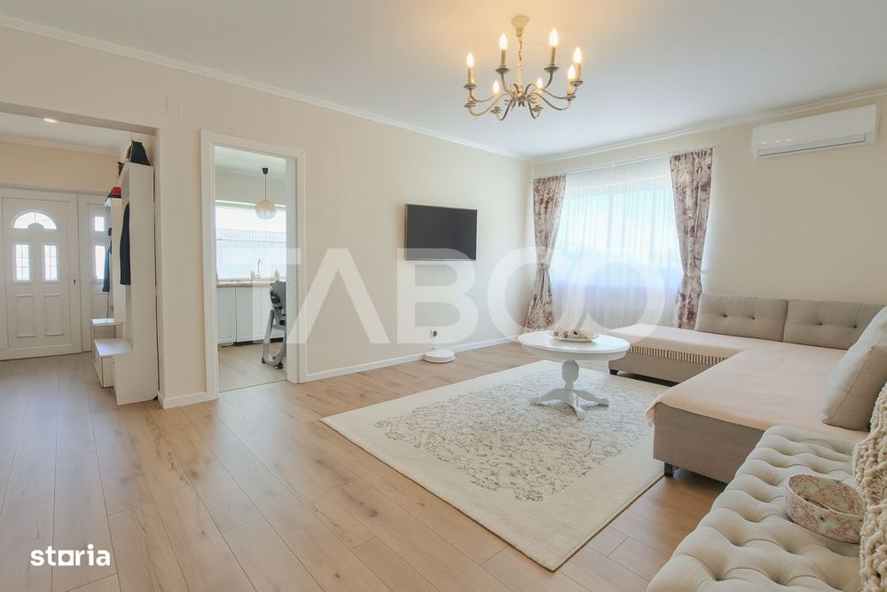 Casa moderna de vanzare in zona Dealul Sibiului din Sura Mare