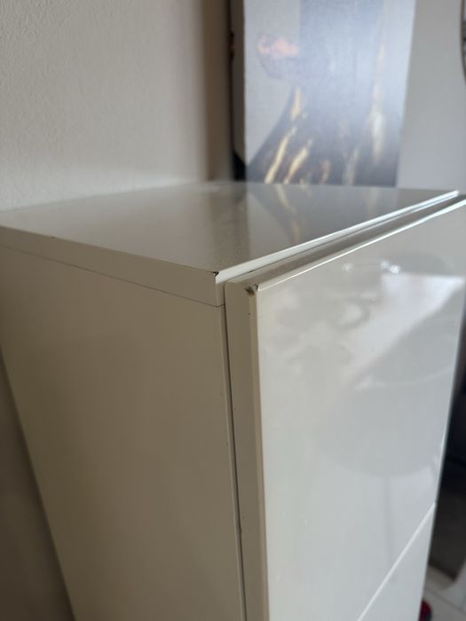 Шкафове за баня/ бели