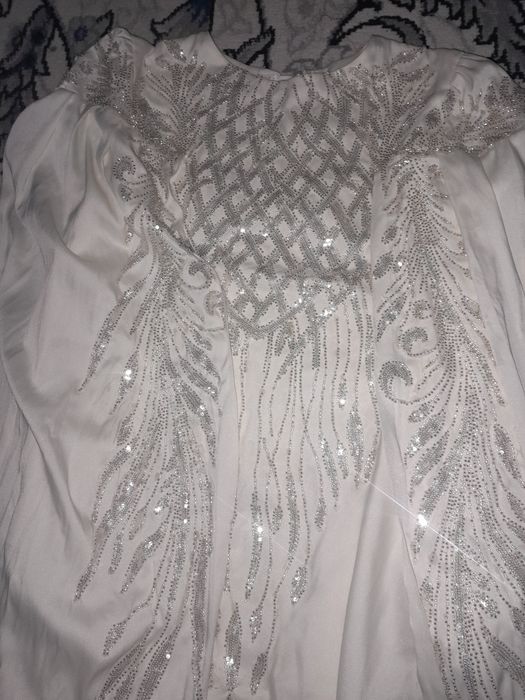 Nikoh uchun kelinlik libosi