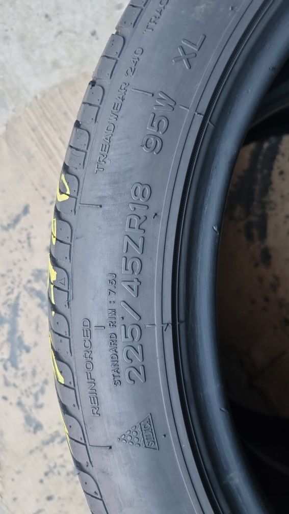 2 Anvelope Vară Nankang 225 45 ZR18XL Stare Perfectă.