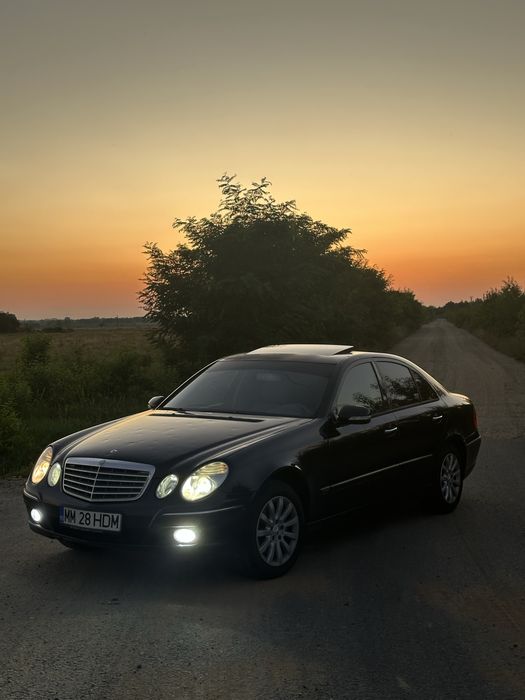 Mercedes E-class W211