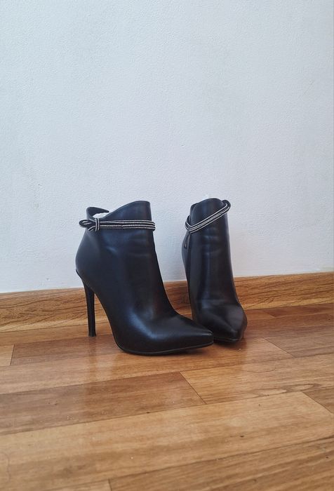 Продаются полусапожки. 7500 тг.