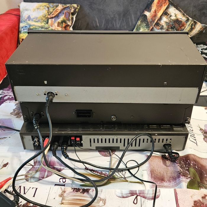 Linie audio Thomson