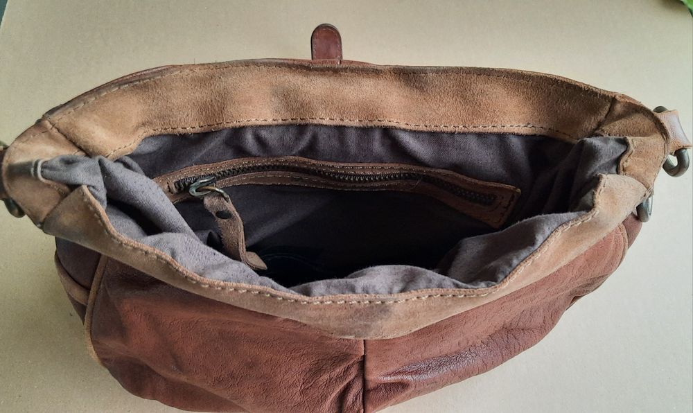 Geanta piele retro