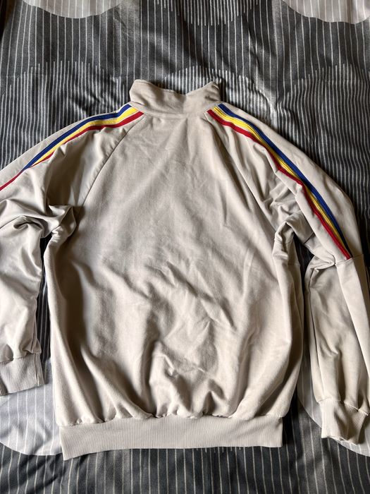 Bluza cu fermoar Romania