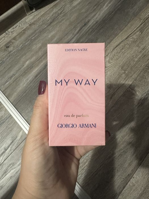 Parfum dama cu sclipici