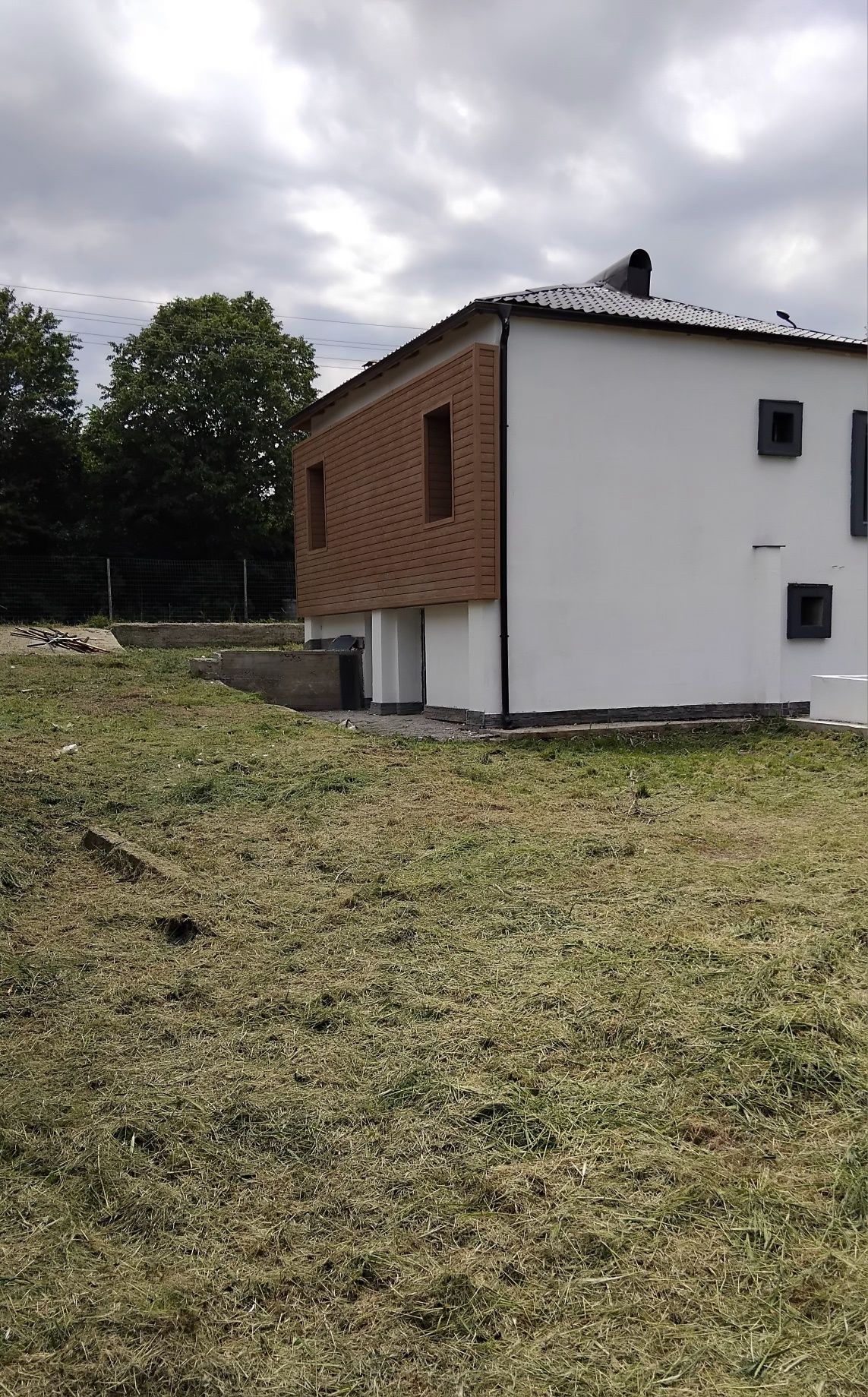 Продава къща в с.Долистово общ.Бобов дол