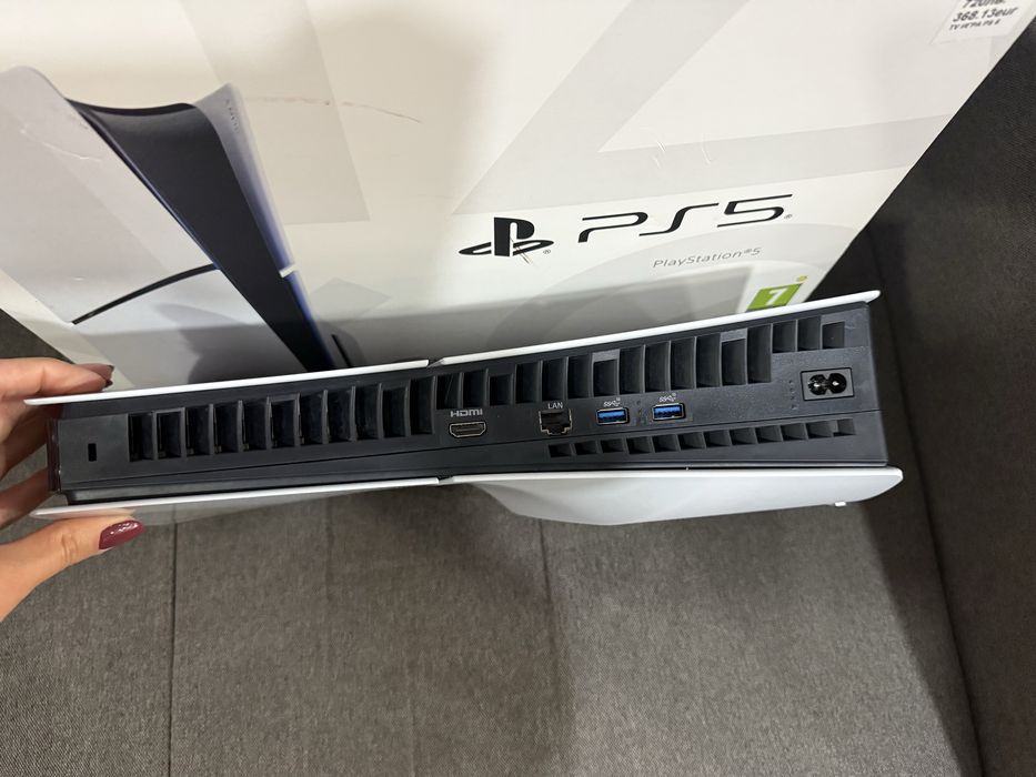 PlayStation 5 с 1 джойстик