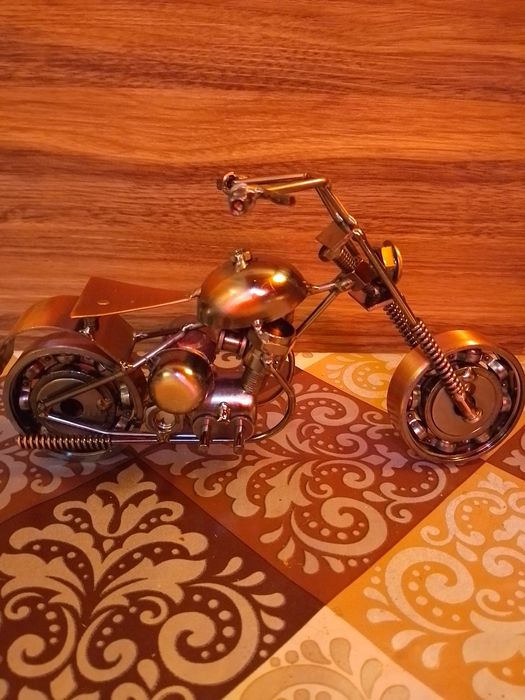 Сувенир мотор-метал