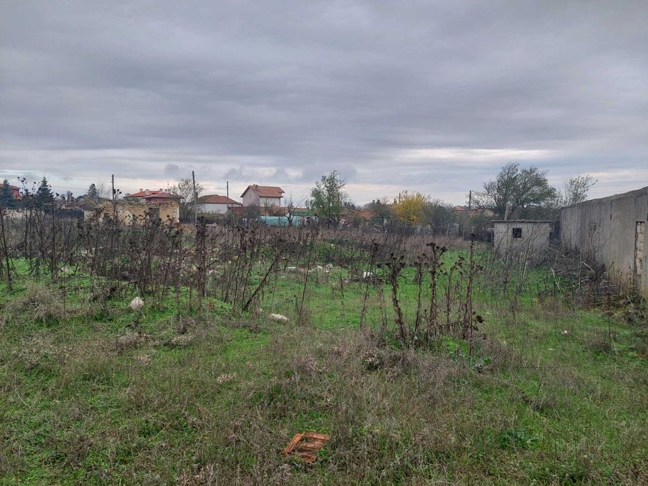 Парцел в гр.Варна с.Каменар