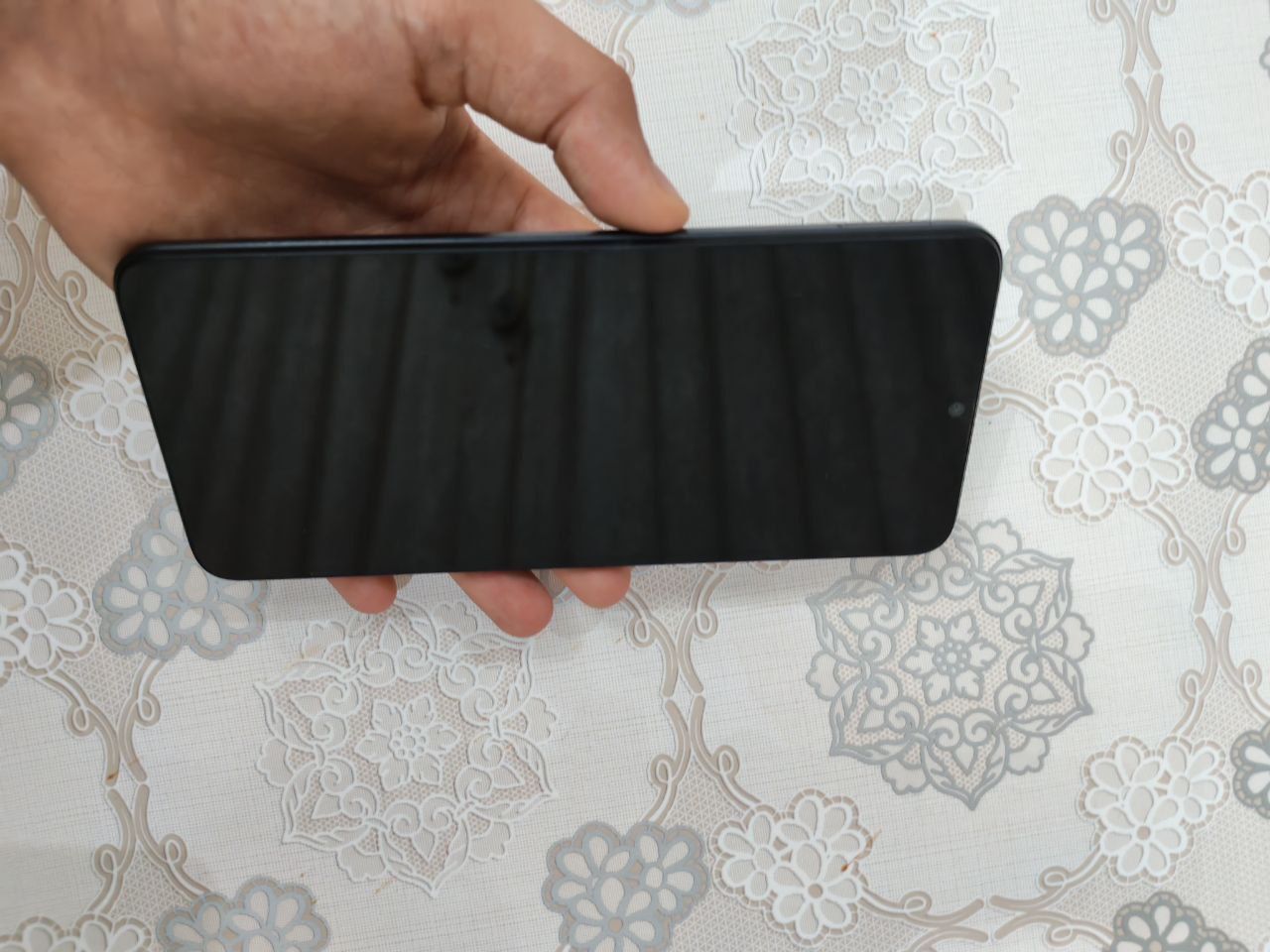 Redmi 12C 128 ideal holatda