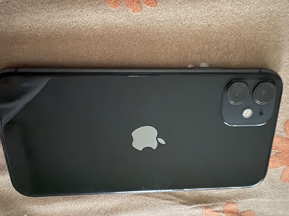 Iphone 11,64 gb ,in stare foarte buna