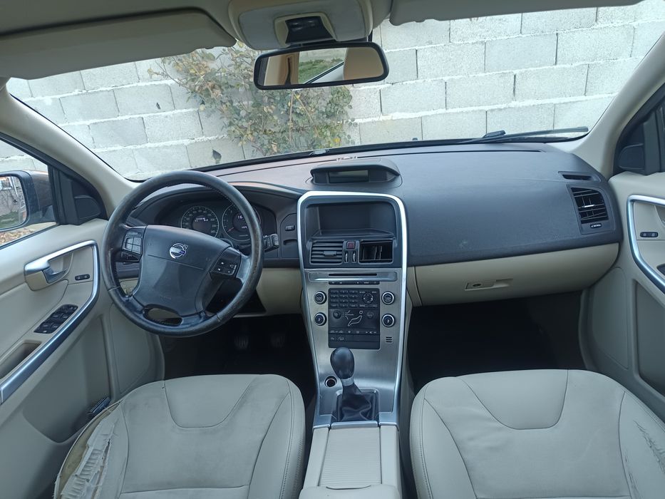 Volvo XC60 2.4d 4x4 163 cp manual