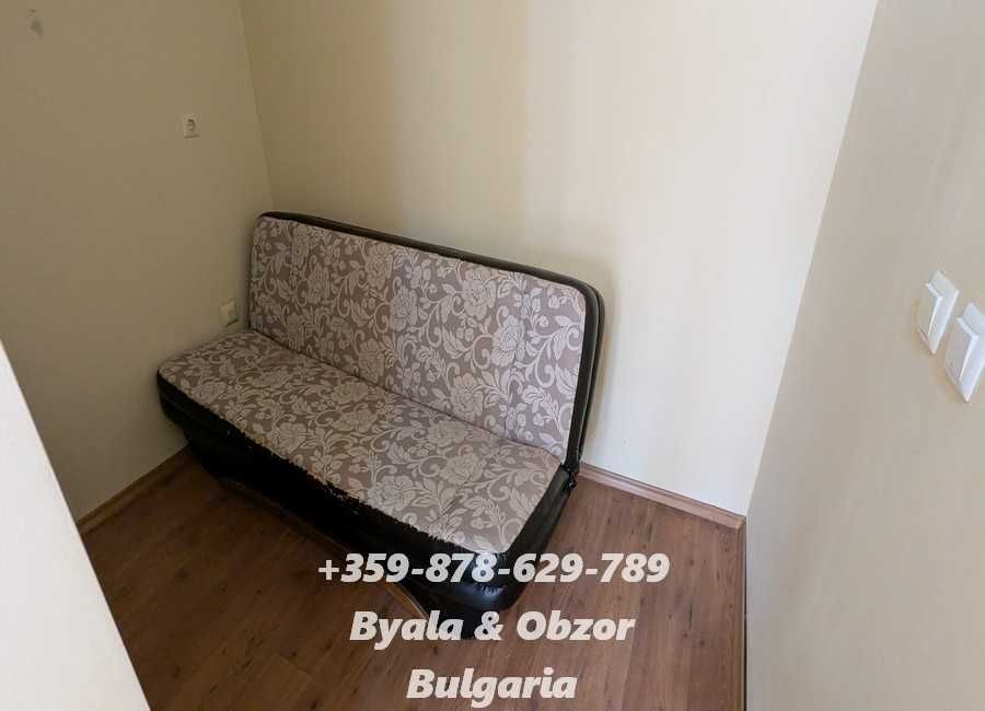 Просторен двустаен апартамент с 2 бани в гр.Бяла