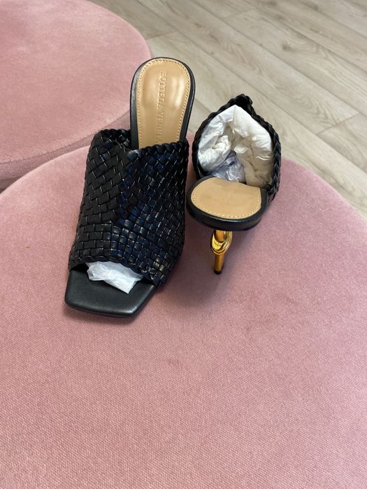 Papuci Bottega noi  !!