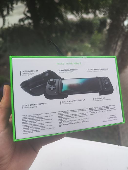 Controllere razer kishi Nou