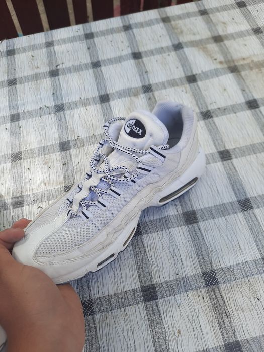 Nike Air Max 95.