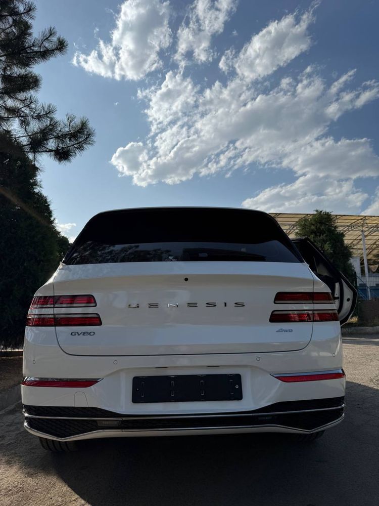 Genesis GV80 2.5    11.2024