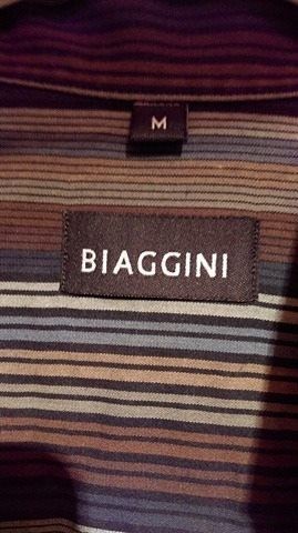 НАМАЛЕНИЕ-Продавам маркови мъжки ризи-3 броя-30лева