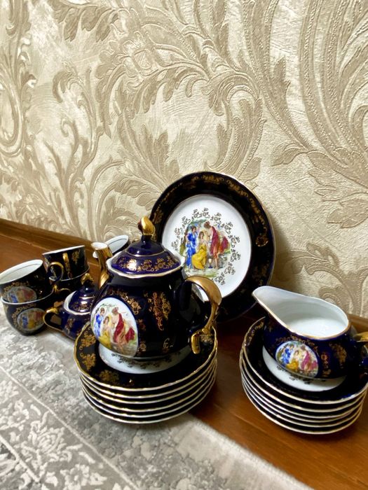Продаётся новый сервиз Мадонна ( цвета кобальт)