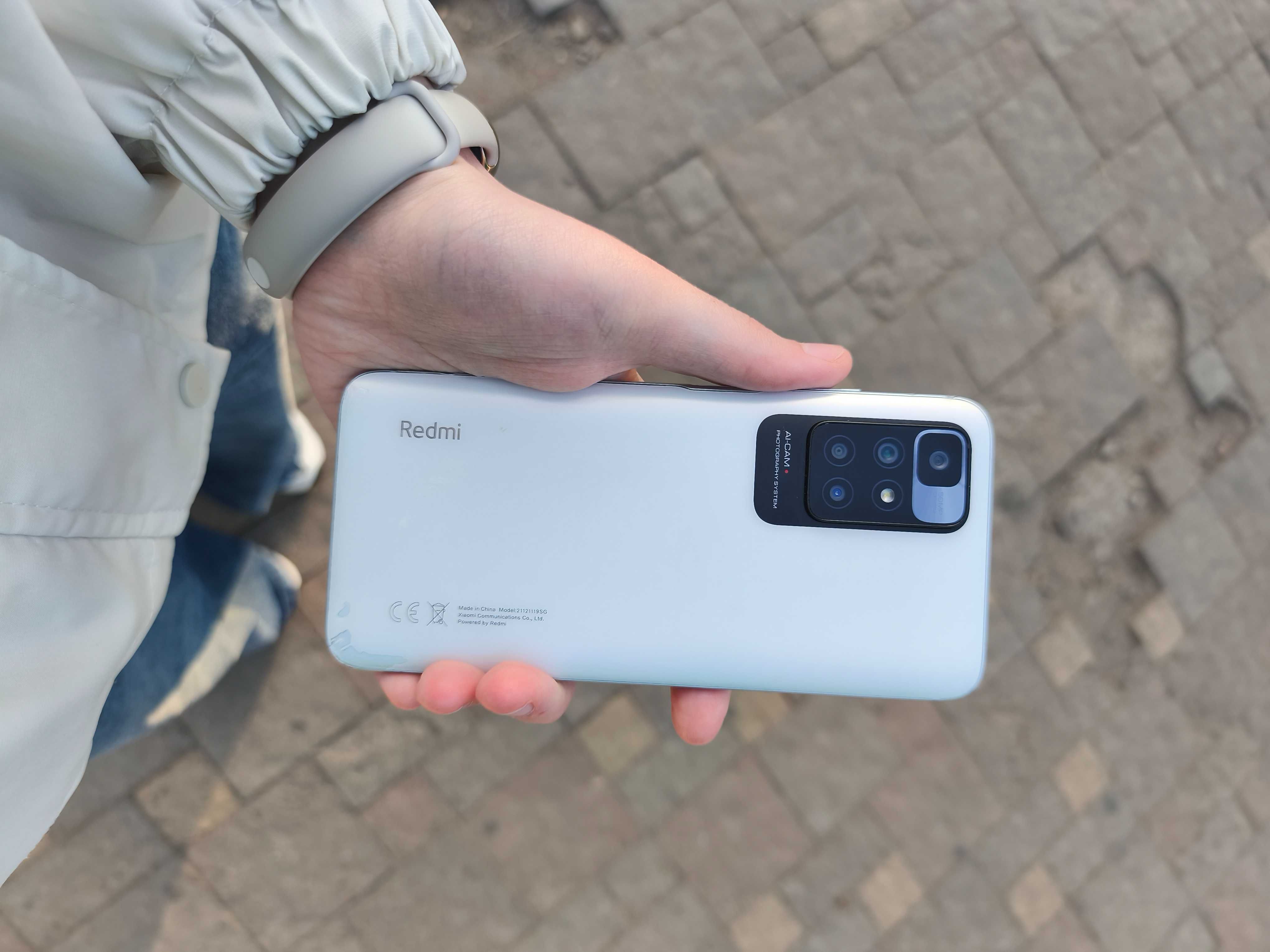 Redmi note 10 срочно продам