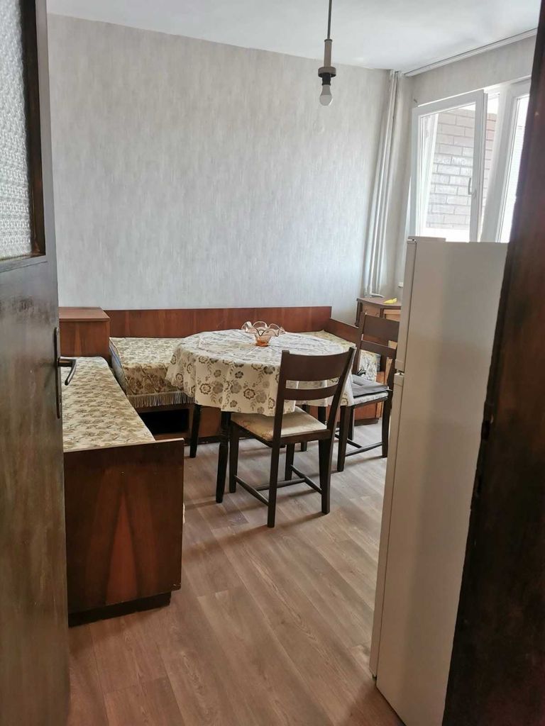 Дава се под наем Двустаен апартамент в Велико Търново, Акация - 64 кв.м за 306 € - Снимка #4