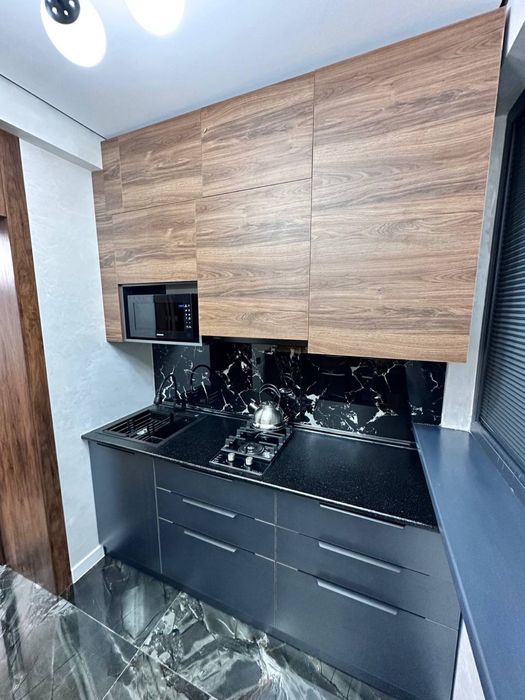 Срочно продается квартира, в отличном районе.