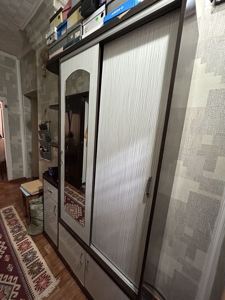 СРОЧНО продам прихожую