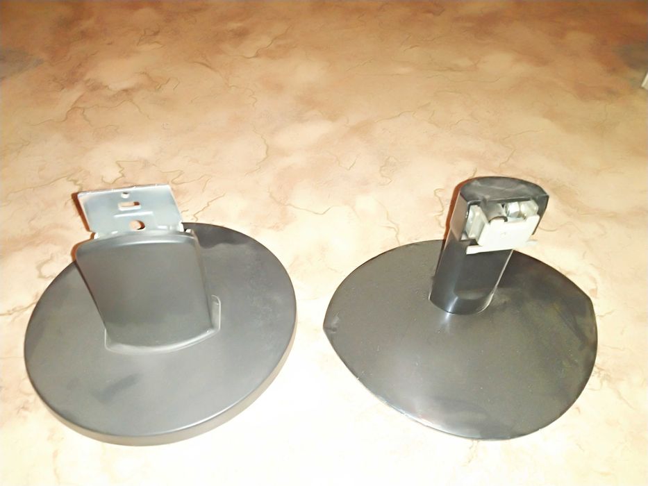 Ножки для мониторов