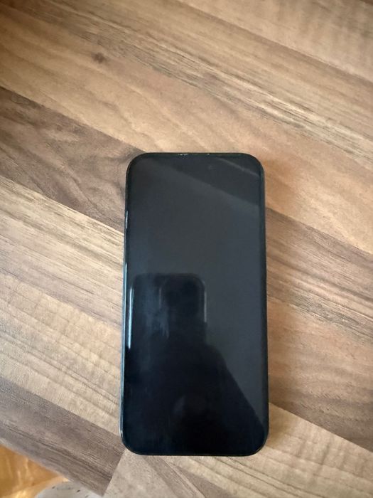 iPhone 15 pro перфектно състояние