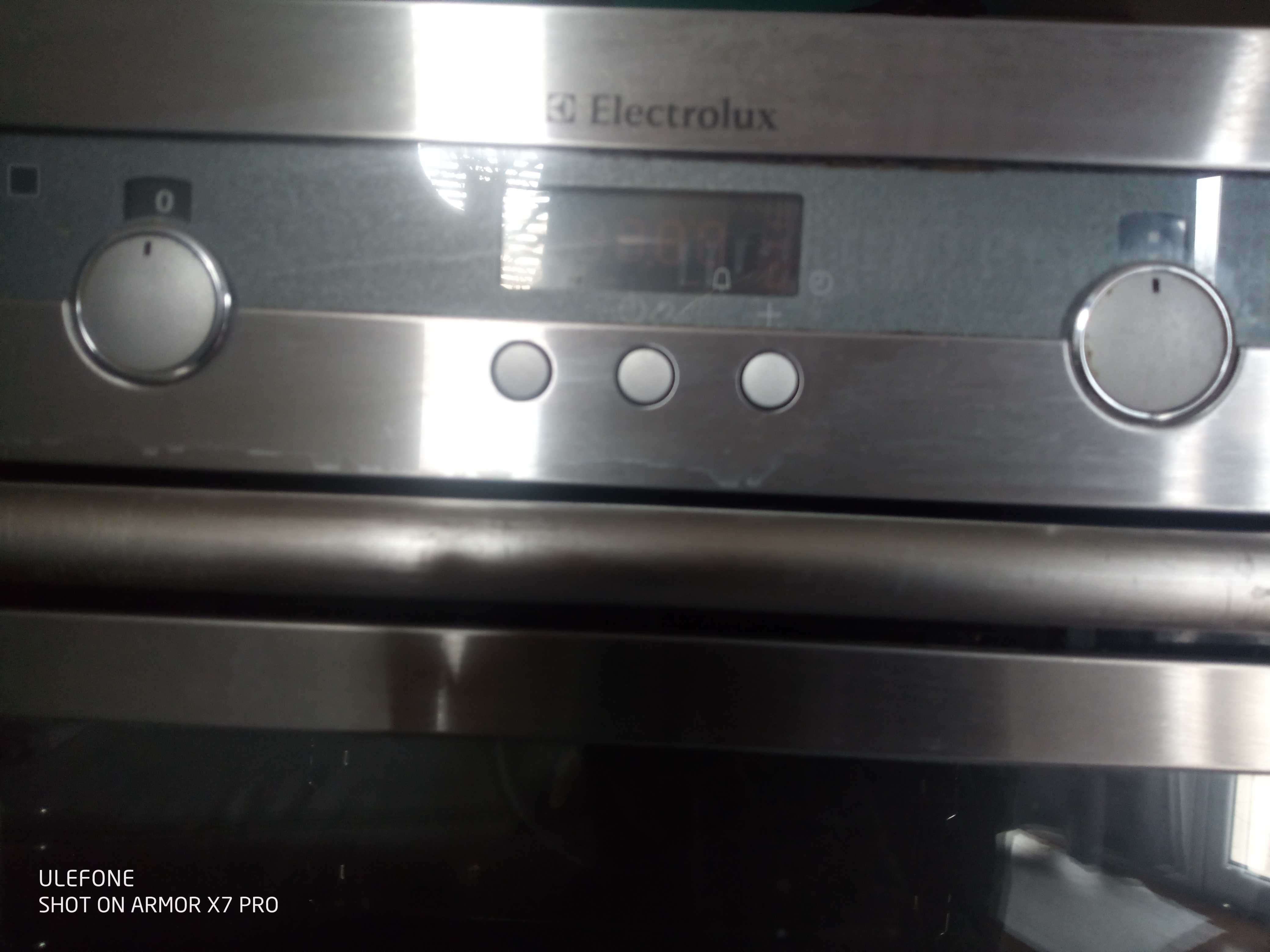 Фурна за вграждане Electrolux