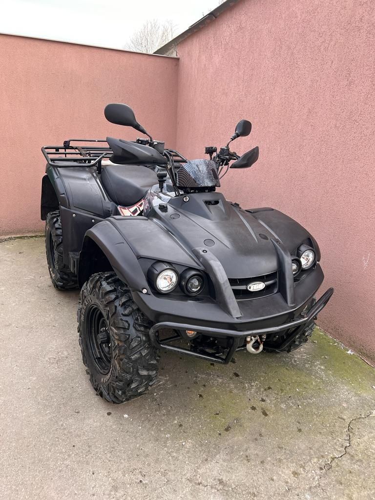 Vând ATV tgb 525