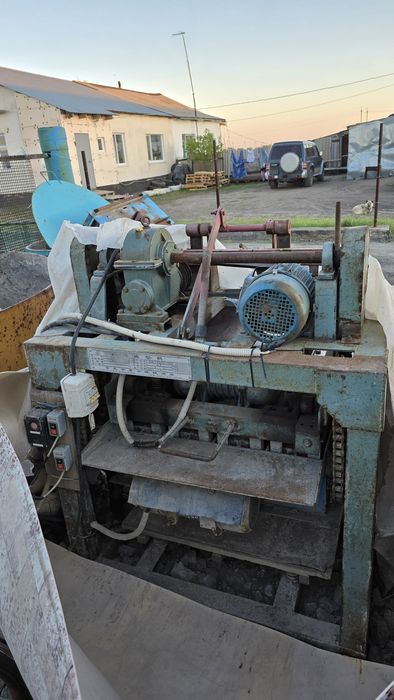 Пескоблок бетонамешалка вибростол