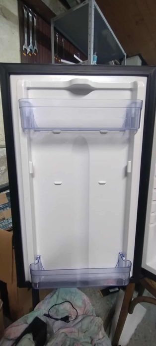 Хладилник за каравана на 12 волта Smad