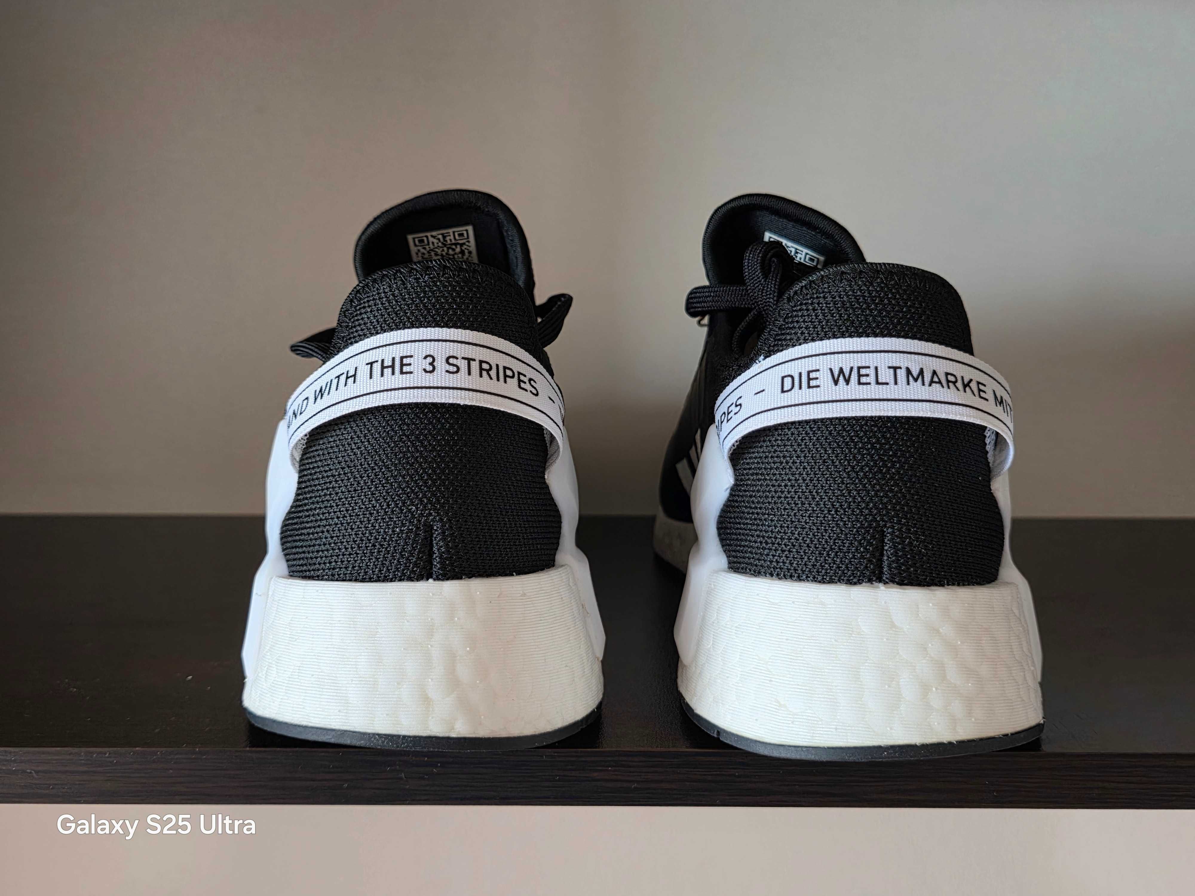 Adidas NMD R1.V2 /43н 27.5см Стелка нови с кутия