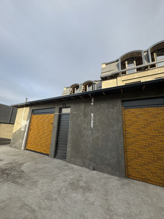 Продается 3 Коттеджа Коробка Хасанбой Юнусабад 1,8 Соток 80% Готова