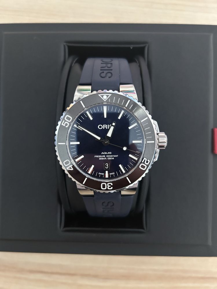 Oris Aquis 43.5 mm