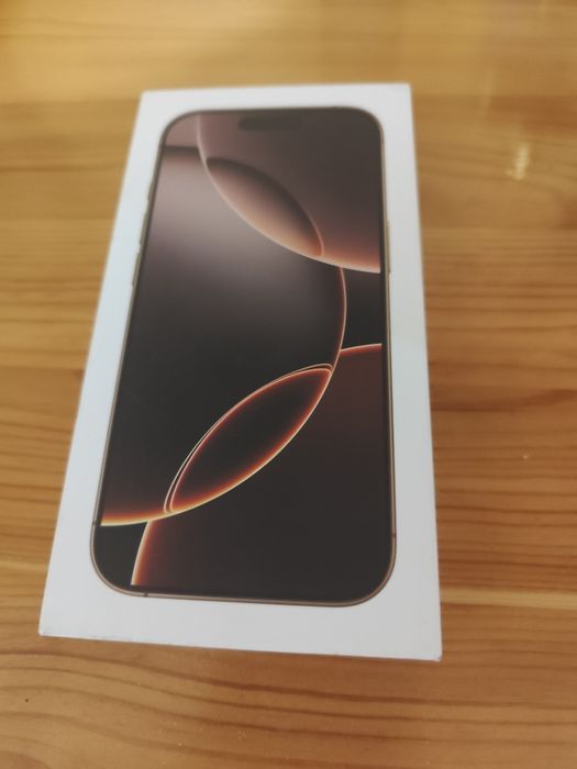 Чисто нов запечатан IPHONE 16 PRO 128 GB DESERT TITANIUM