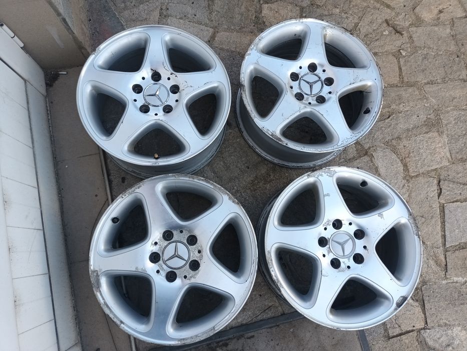 Mercedes  алуминиеви джанти 16 цолови