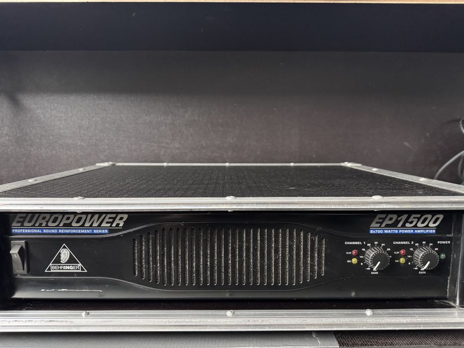 Behringer ep1500